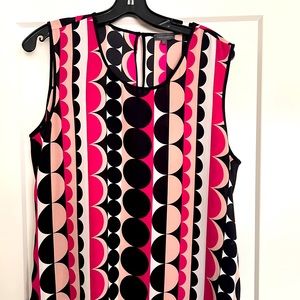 Pink/black Vince Camino sleeveless tunic in size large in very good condition